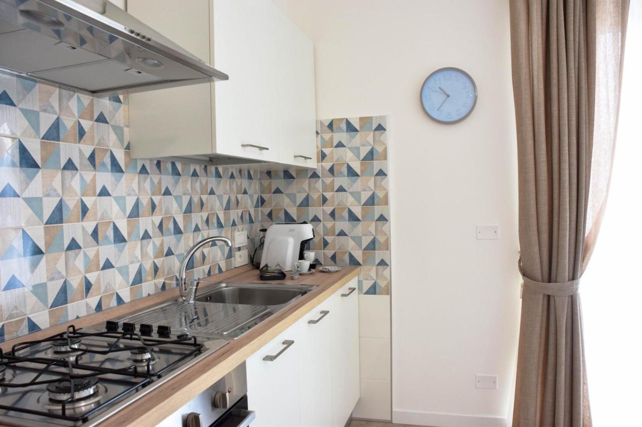 مارينا دي جيويسا يونيكا Accomodati B&B المظهر الخارجي الصورة
