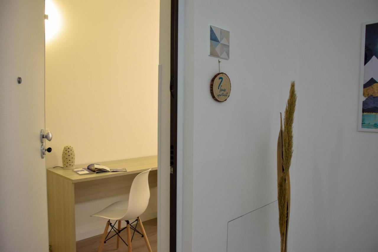 مارينا دي جيويسا يونيكا Accomodati B&B المظهر الخارجي الصورة