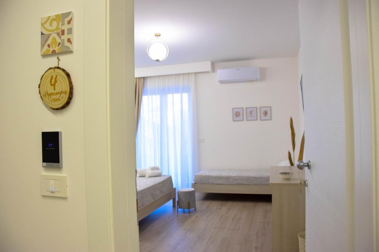 مارينا دي جيويسا يونيكا Accomodati B&B المظهر الخارجي الصورة