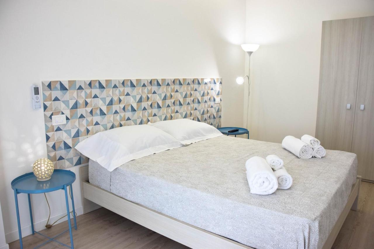 مارينا دي جيويسا يونيكا Accomodati B&B المظهر الخارجي الصورة