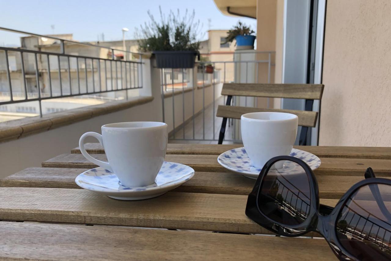 مارينا دي جيويسا يونيكا Accomodati B&B المظهر الخارجي الصورة