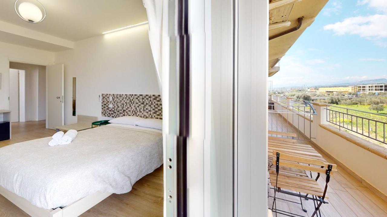 مارينا دي جيويسا يونيكا Accomodati B&B المظهر الخارجي الصورة